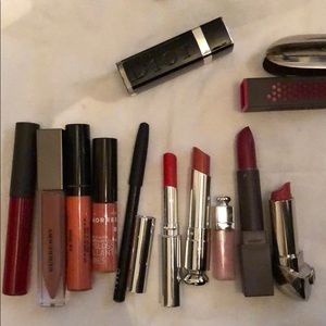 Lipsticks, liner and glosses bundle